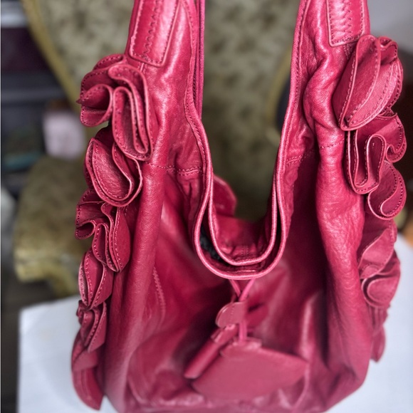 Vince Camuto Vintage Elegant Red Leather with flower side Women's Bag - Picture 13 of 14